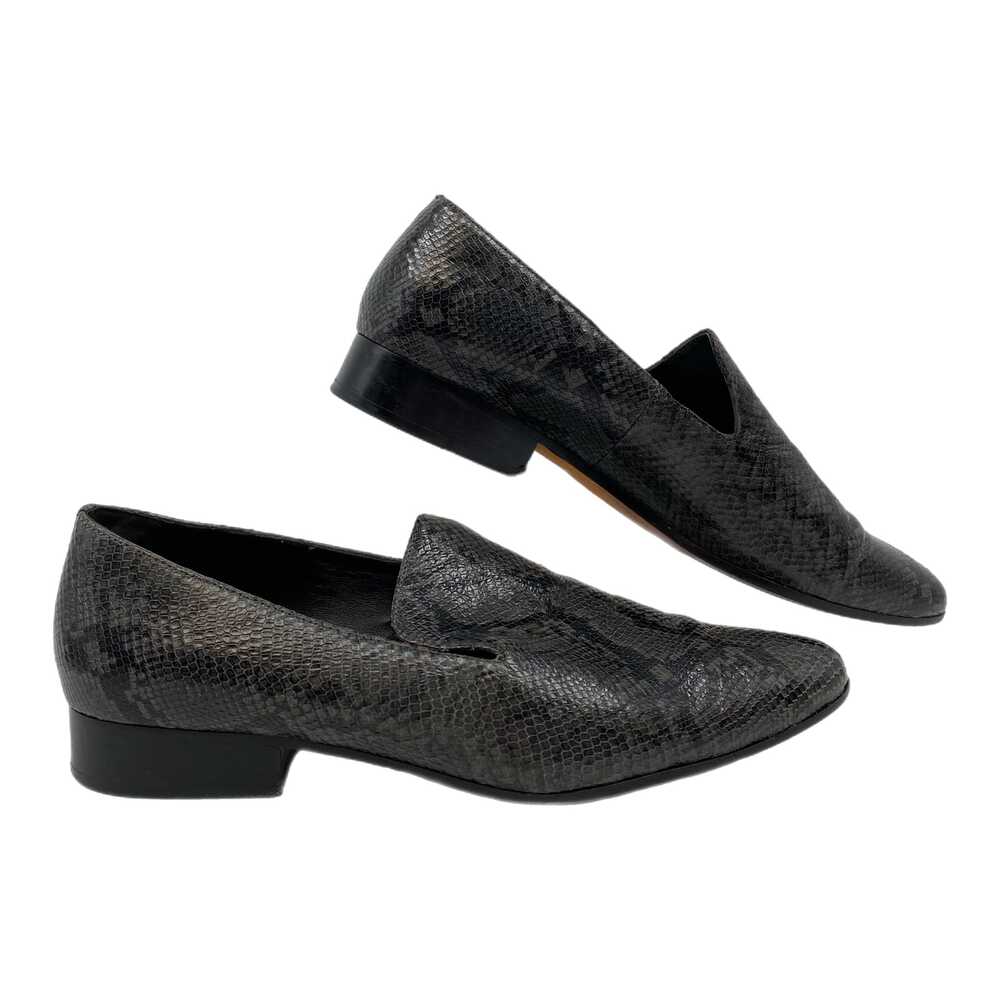 Vince Gray Black Snakeskin Loafers | Women’s Size 10